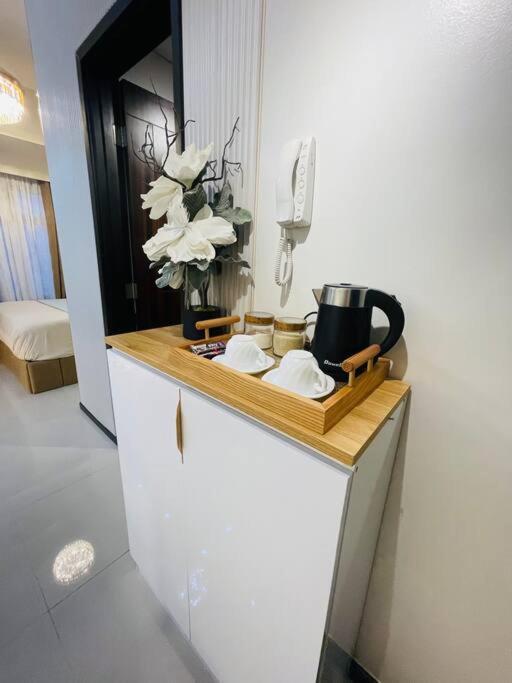 Marias Suite Near Manila Bay Free Use Of Pool Ngoại thất bức ảnh