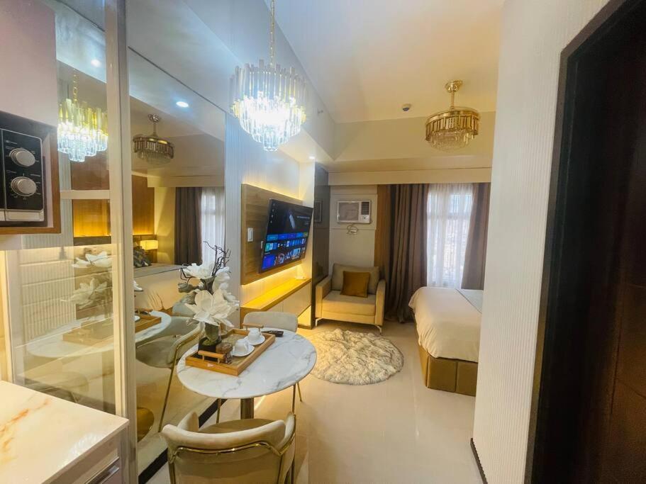 Marias Suite Near Manila Bay Free Use Of Pool Ngoại thất bức ảnh