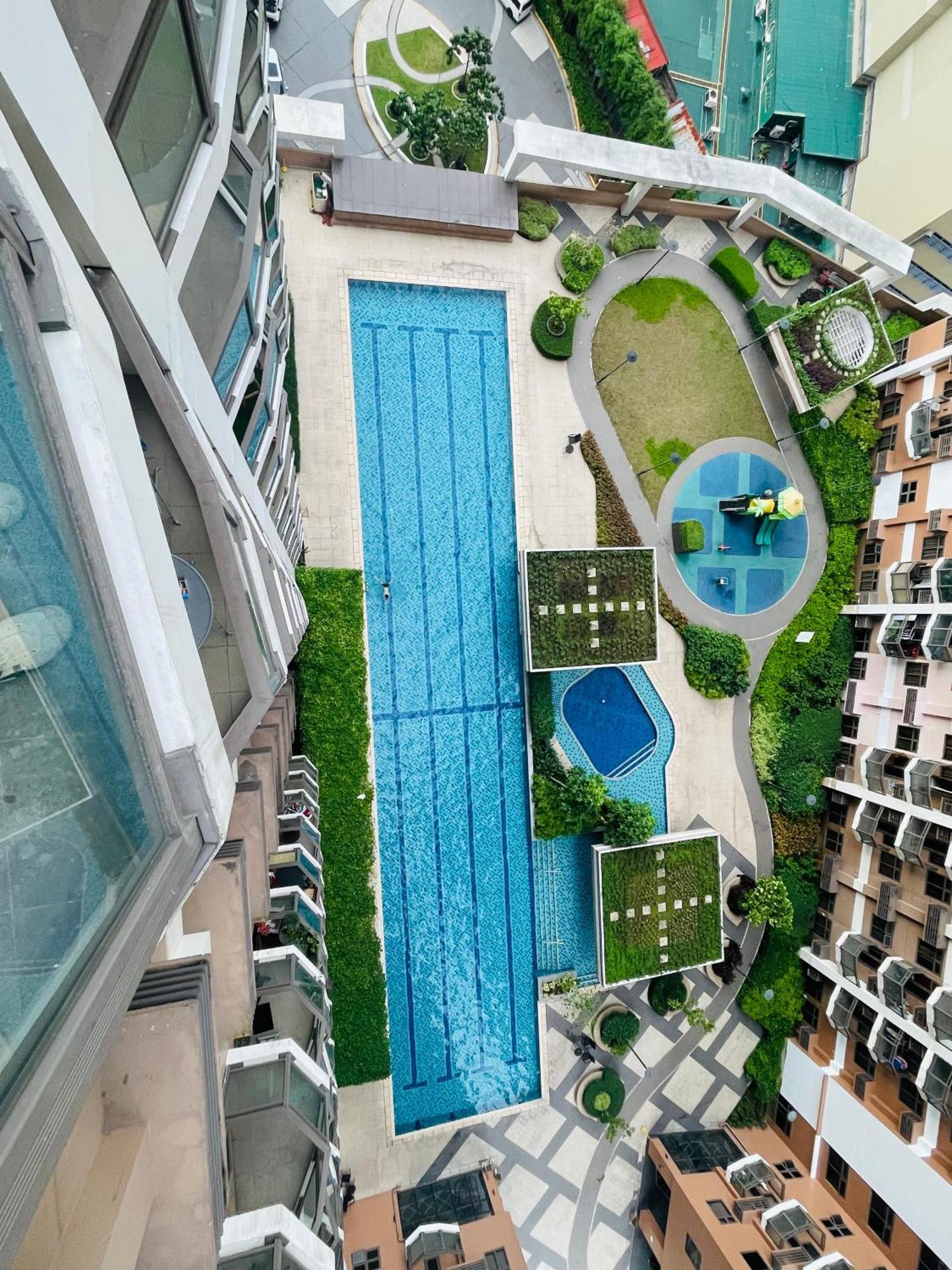 Marias Suite Near Manila Bay Free Use Of Pool Ngoại thất bức ảnh